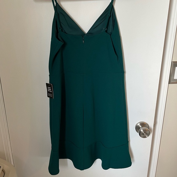 Express Ruffle Cami Fit and Fall Dress in Emerald Green - Picture 4 of 6